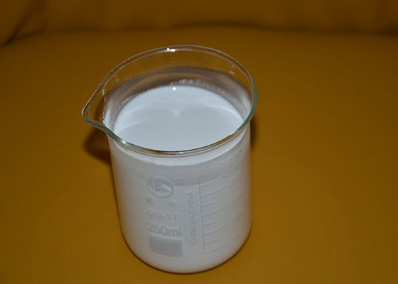 Καλή τιμή Άσπρο γαλάκτωμα αρνητικά - χρεωμένες ενισχύσεις 37% διατήρησης μορίων υλικών πληρώσεως πολτού σε απευθείας σύνδεση